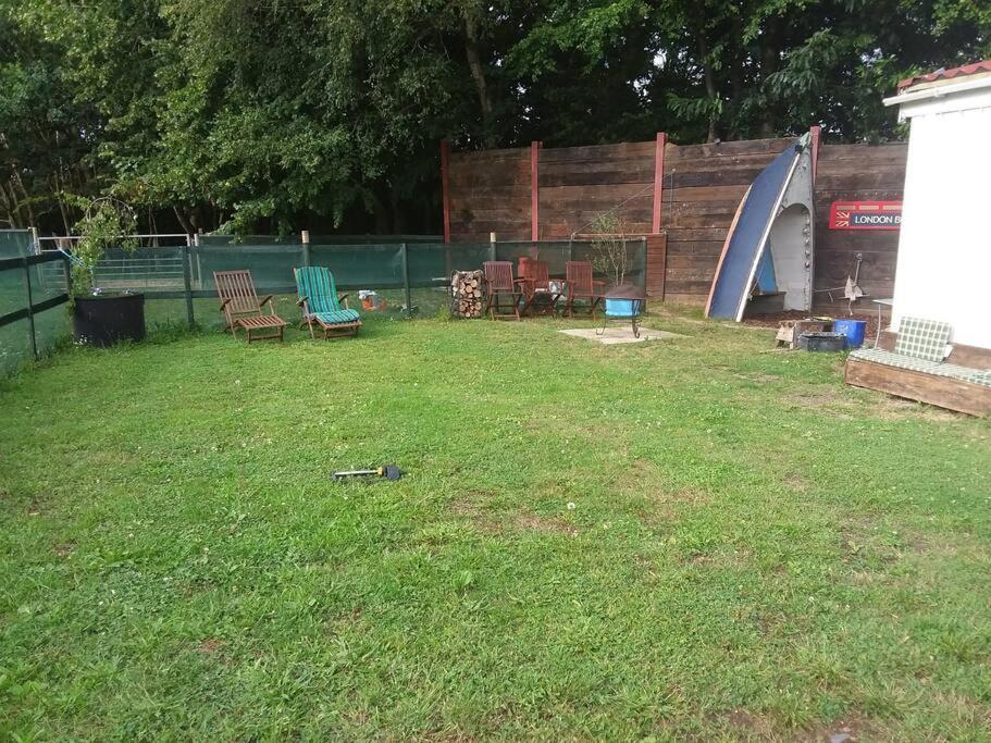 Rockets'S Retreat Villa Bursledon Exterior photo